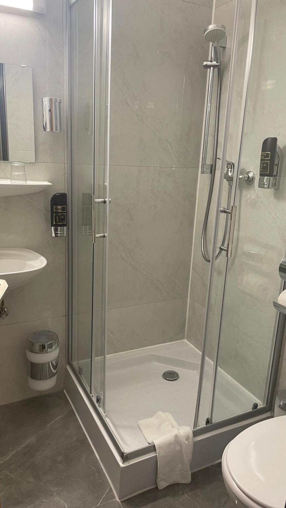 Hotel Spreewitz Am Kurfuerstendamm Berlin Zewnętrze zdjęcie